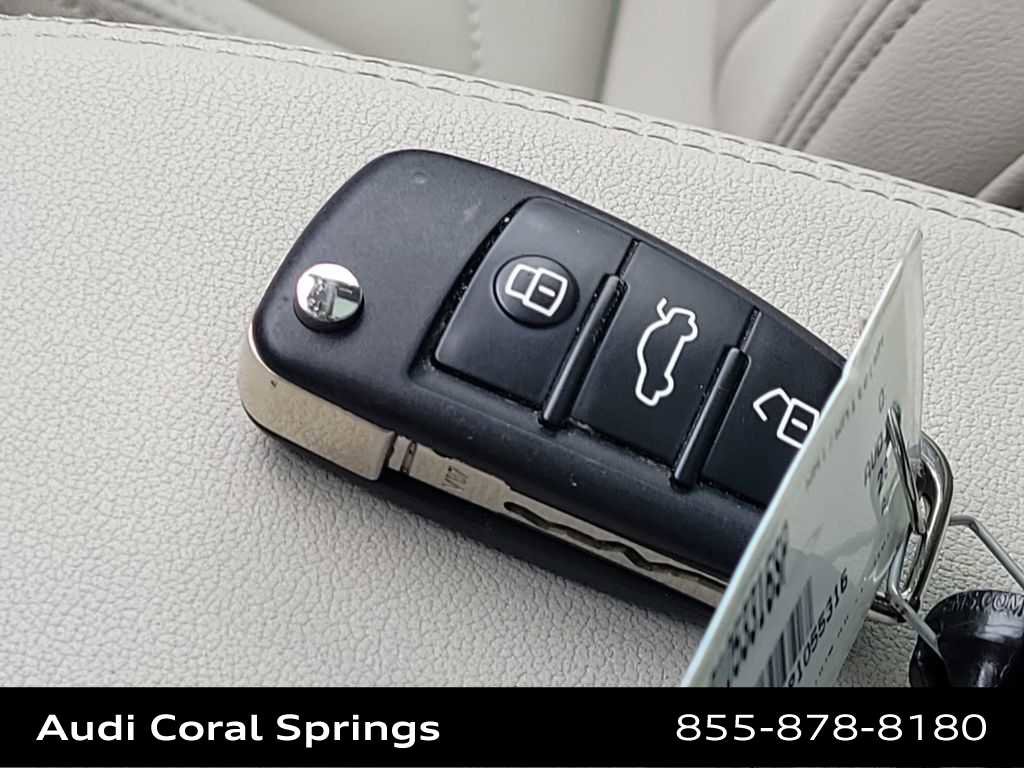 Used 2023 Audi Q3 2.0T Premium image 28