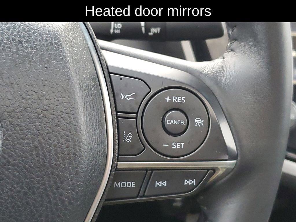 Used 2018 Toyota Camry XLE w/ Audio Package image 12