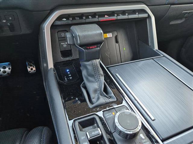 Used 2024 Toyota Tundra Platinum w/ TRD Off-Road Package AWD/4WD image 10
