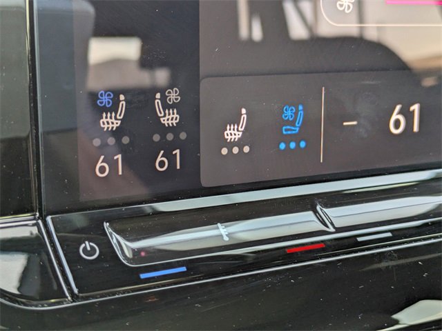 Certified 2025 Volkswagen Atlas Cross Sport SEL image 25