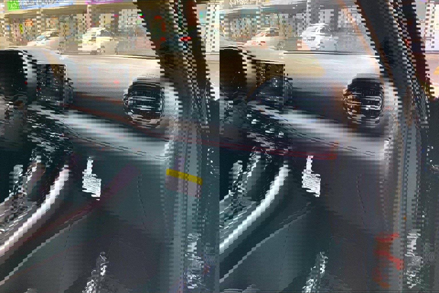 Used 2024 Dodge Hornet GT w/ GT Blacktop Package image 17