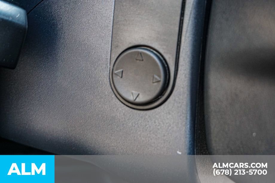 Used 2023 Ford F350 Lariat image 48