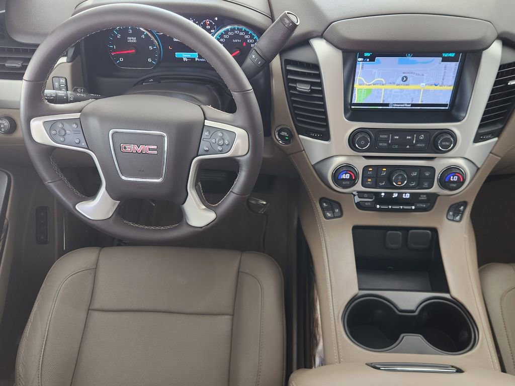 Used 2017 GMC Yukon SLT w/ Premium Edition RWD image 29