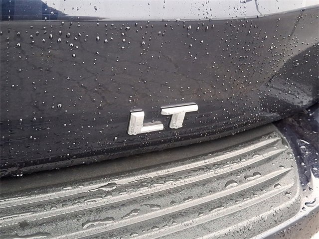 Certified 2023 Chevrolet Suburban LT image 34