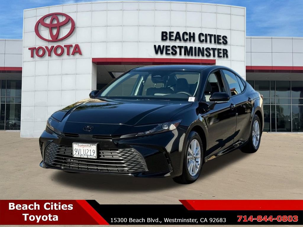 Certified 2025 Toyota Camry LE image 6
