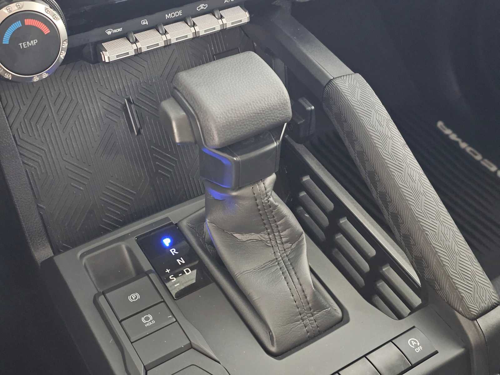 Used 2025 Toyota Tacoma SR5 RWD image 30