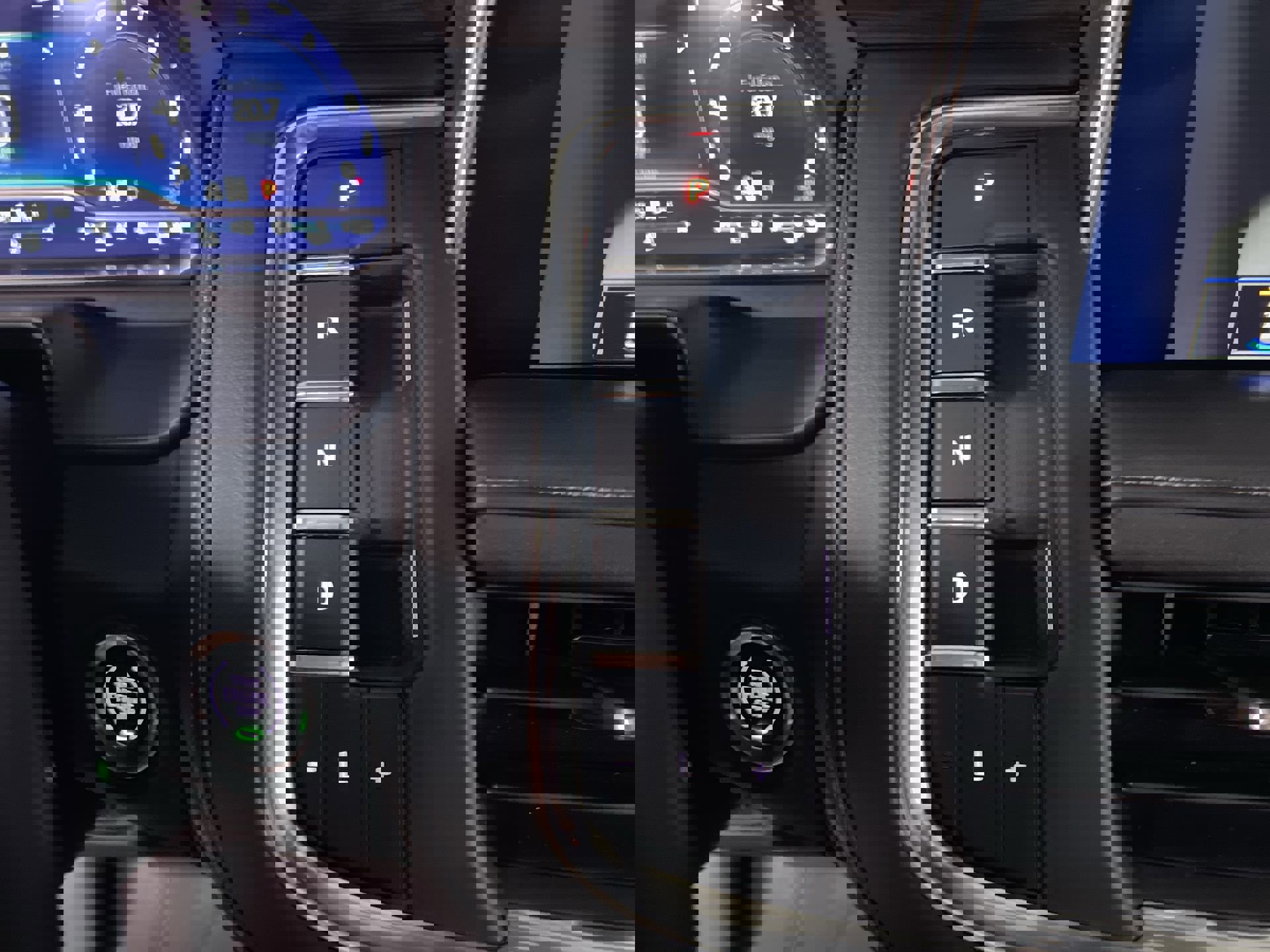 Used 2023 Chevrolet Suburban Z71 w/ Luxury Package image 86