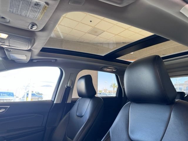 Certified 2022 Ford Edge Titanium AWD/4WD image 22