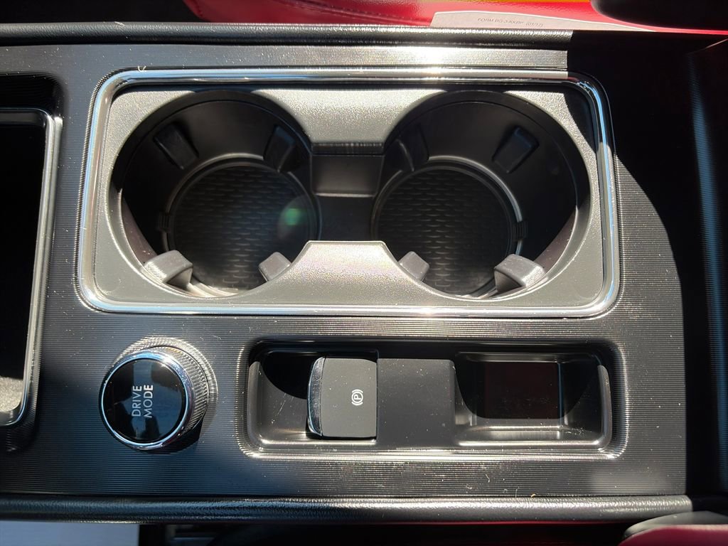 Used 2025 Lincoln Corsair Grand Touring image 26