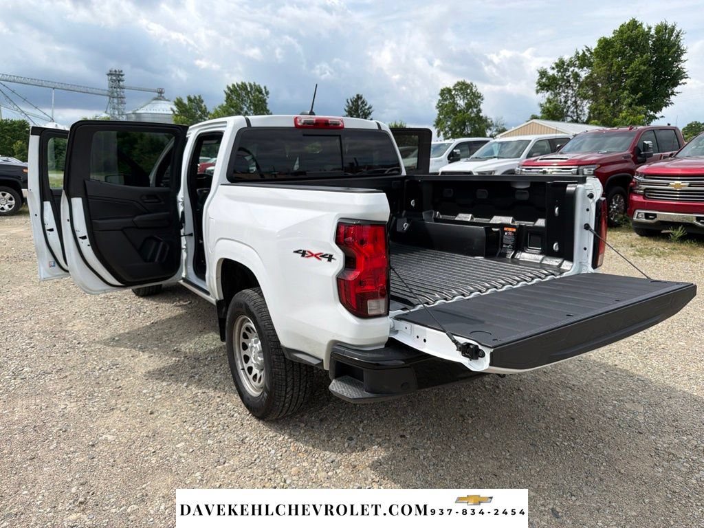 Used 2026 Chevrolet Colorado W/T AWD/4WD image 23