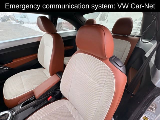 Used 2015 Volkswagen Beetle 1.8T Classic image 10