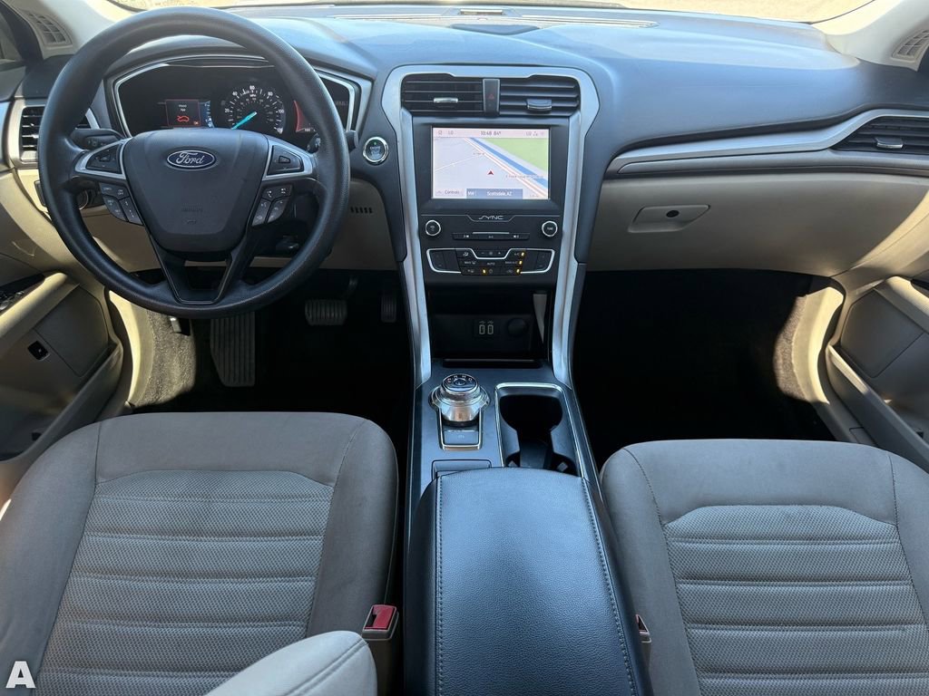 Used 2020 Ford Fusion SE FWD image 27