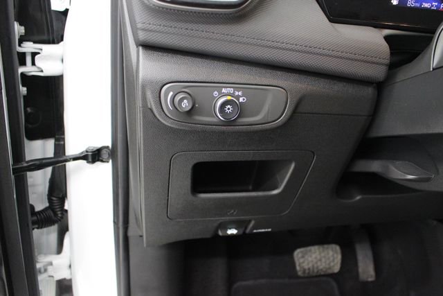 Used 2025 Chevrolet TrailBlazer LT w/ Driver Confidence Package image 26