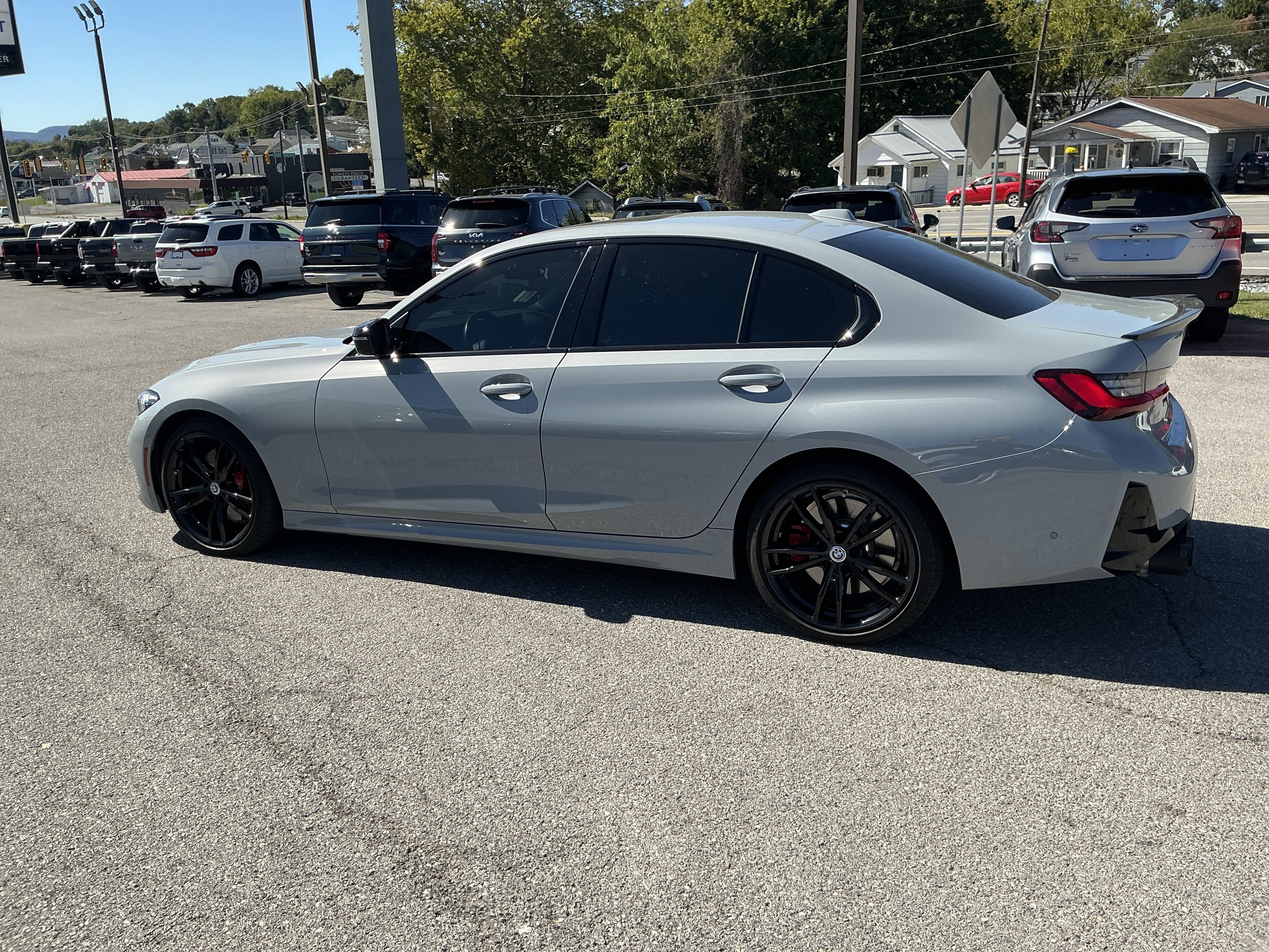 Used 2023 BMW M340i xDrive image 4