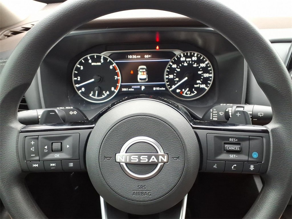 Used 2023 Nissan Rogue SV image 14