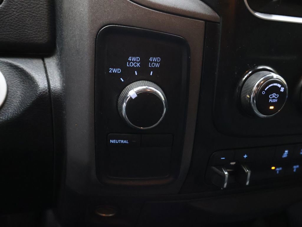 Used 2018 RAM 3500 Tradesman w/ Chrome Appearance Group AWD/4WD image 23