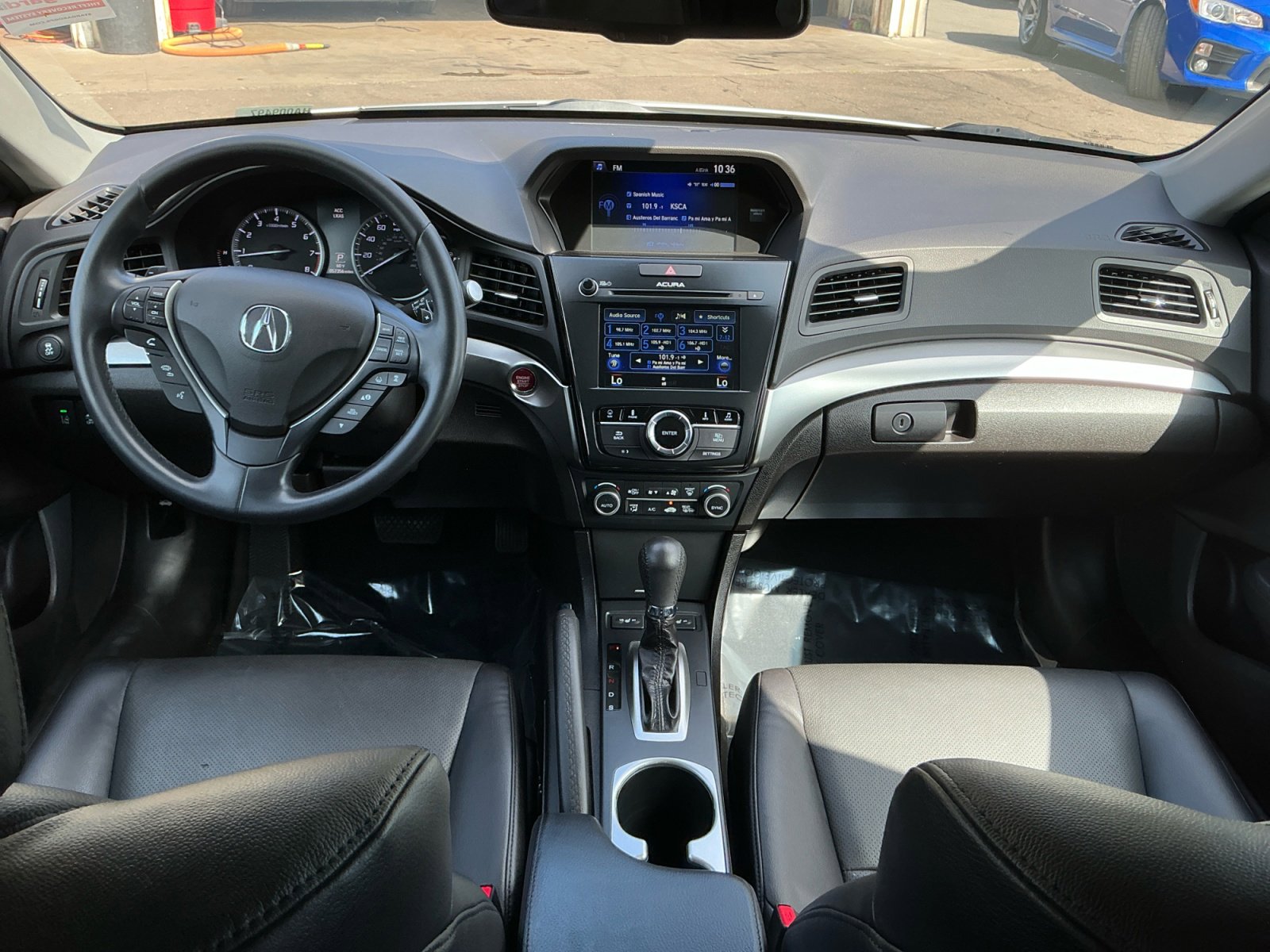 Used 2017 Acura ILX w/ Premium Package image 16