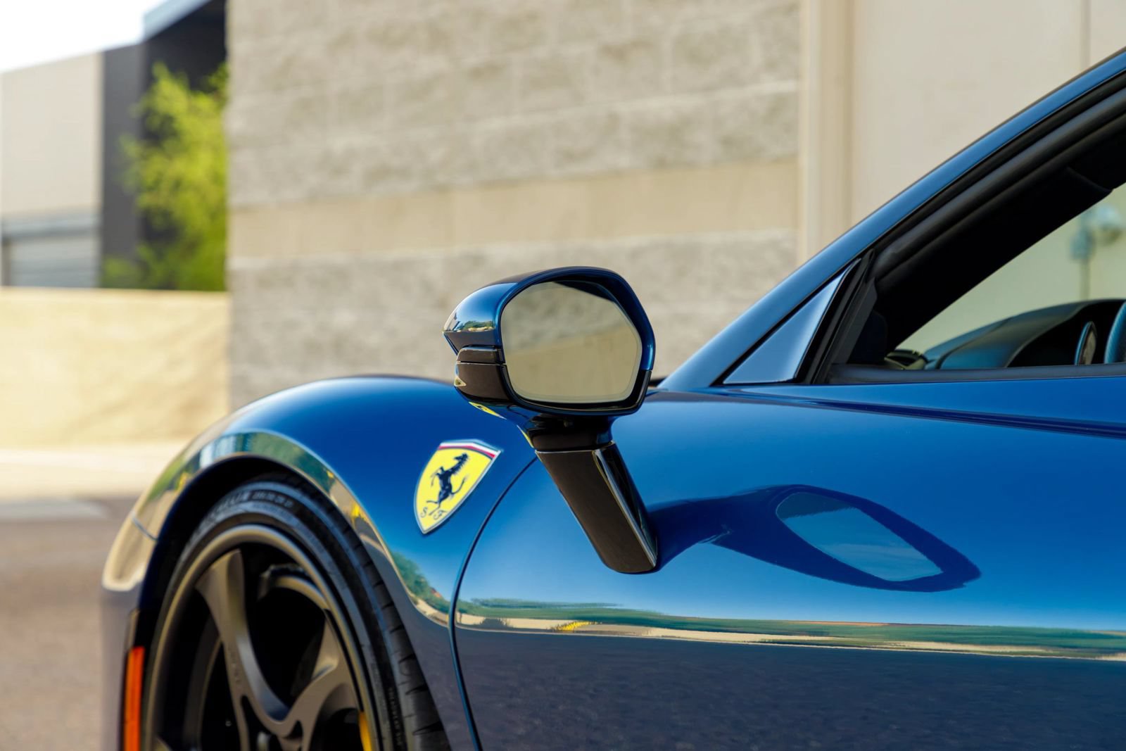 Used 2023 Ferrari SF90 Spider AWD/4WD image 34