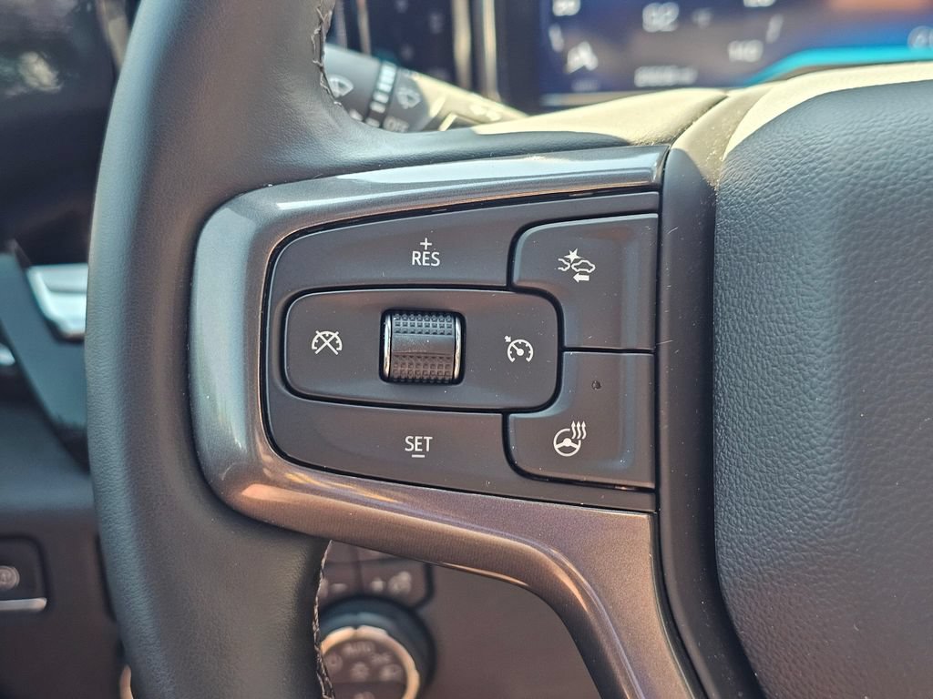 Used 2025 Chevrolet Silverado 2500 High Country w/ High Country Premium Package AWD/4WD image 29