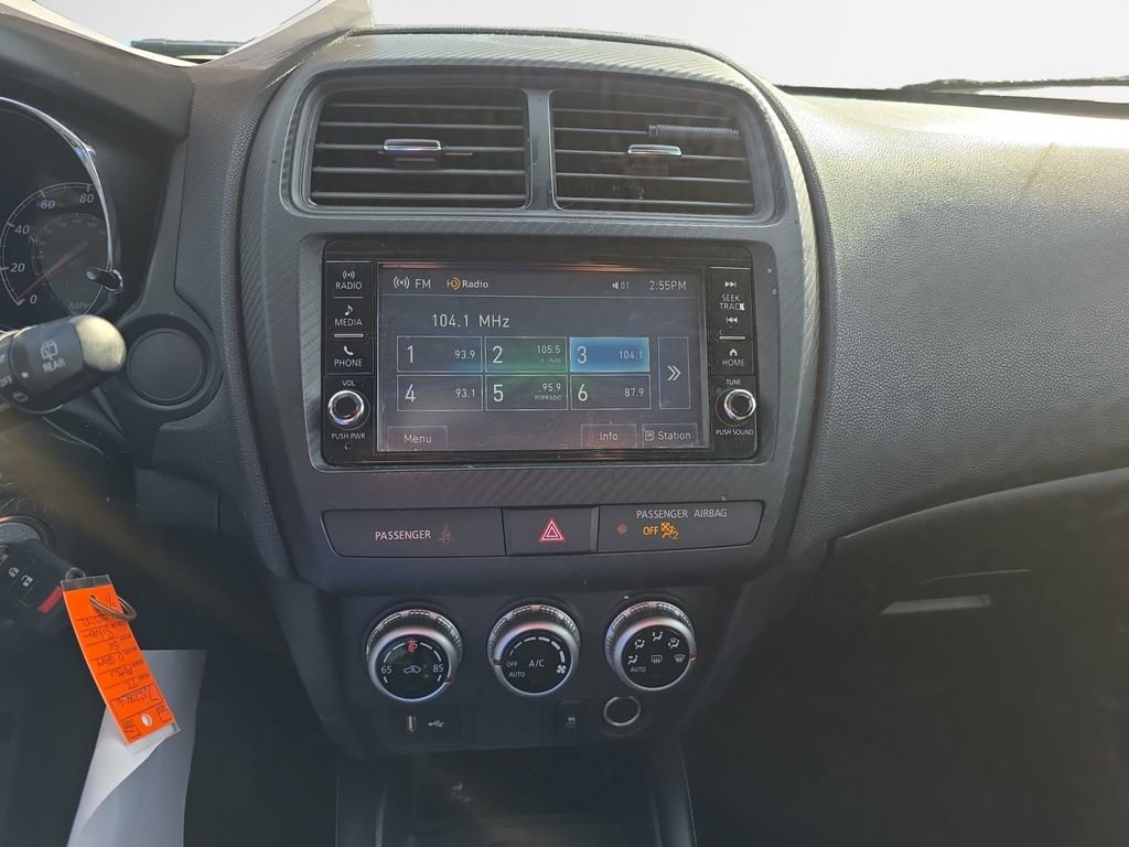 Used 2022 Mitsubishi Outlander Sport SE image 21