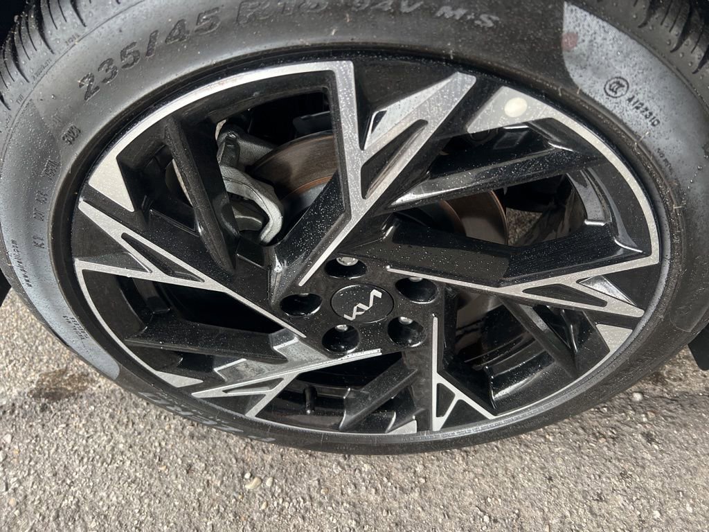 Used 2025 Kia K5 GT-Line w/ GT-Line Premium Package image 41