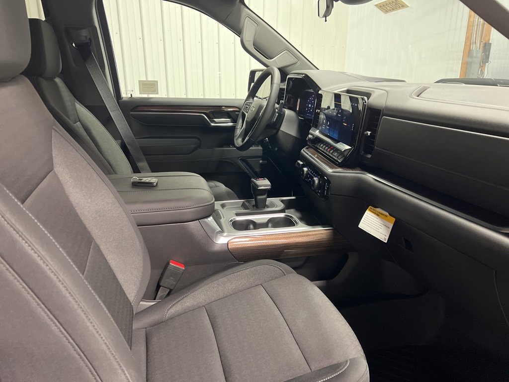 New 2026 Chevrolet Silverado 1500 LT Trail Boss w/ Convenience Package II image 8