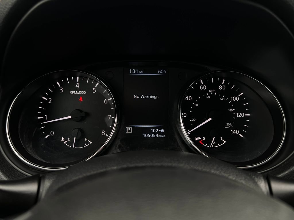 Used 2017 Nissan Rogue SV image 22