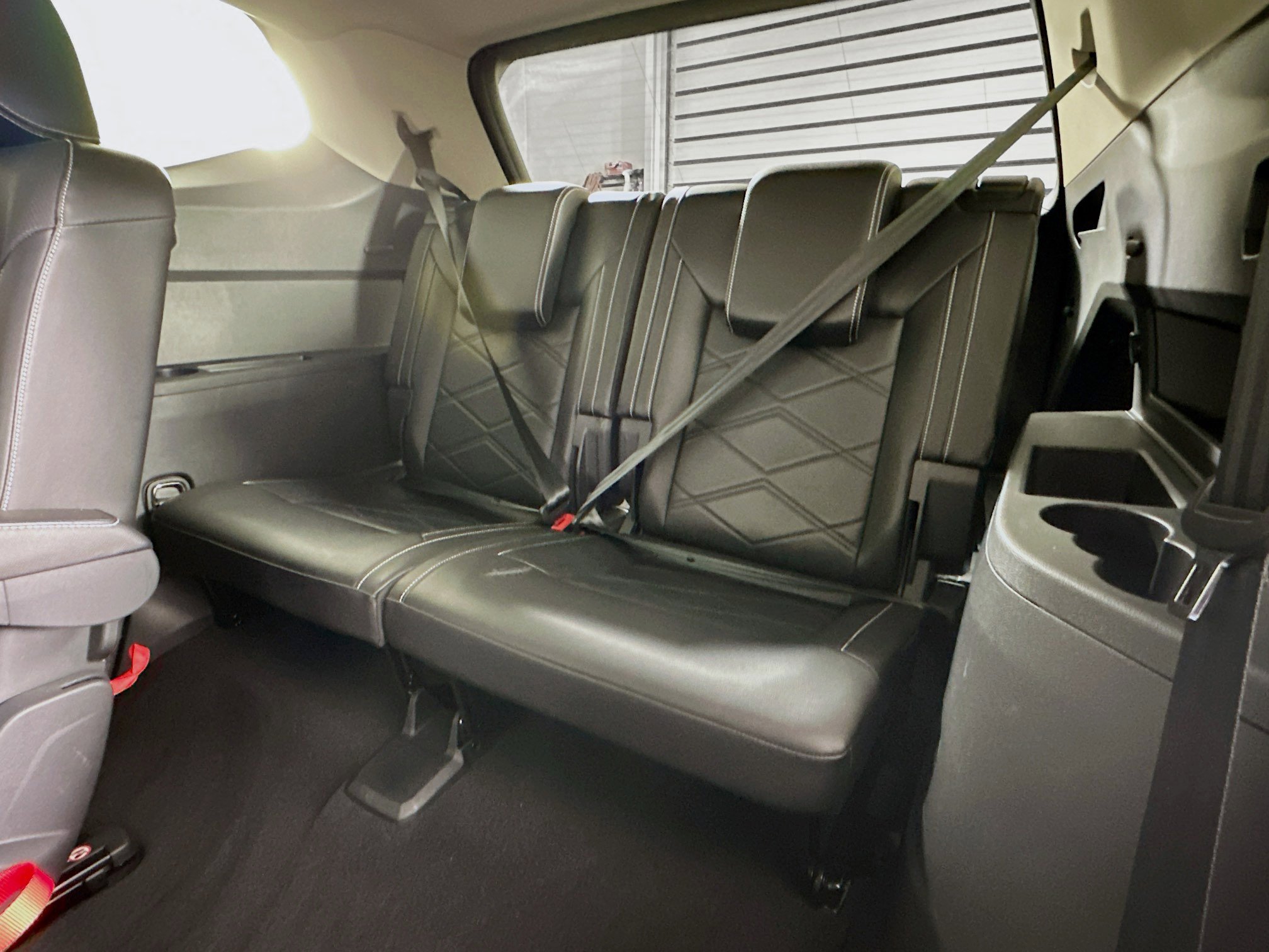 Used 2024 Volkswagen Atlas SE image 30