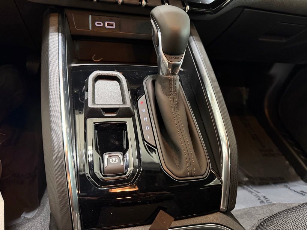 New 2026 GMC Canyon Elevation image 21