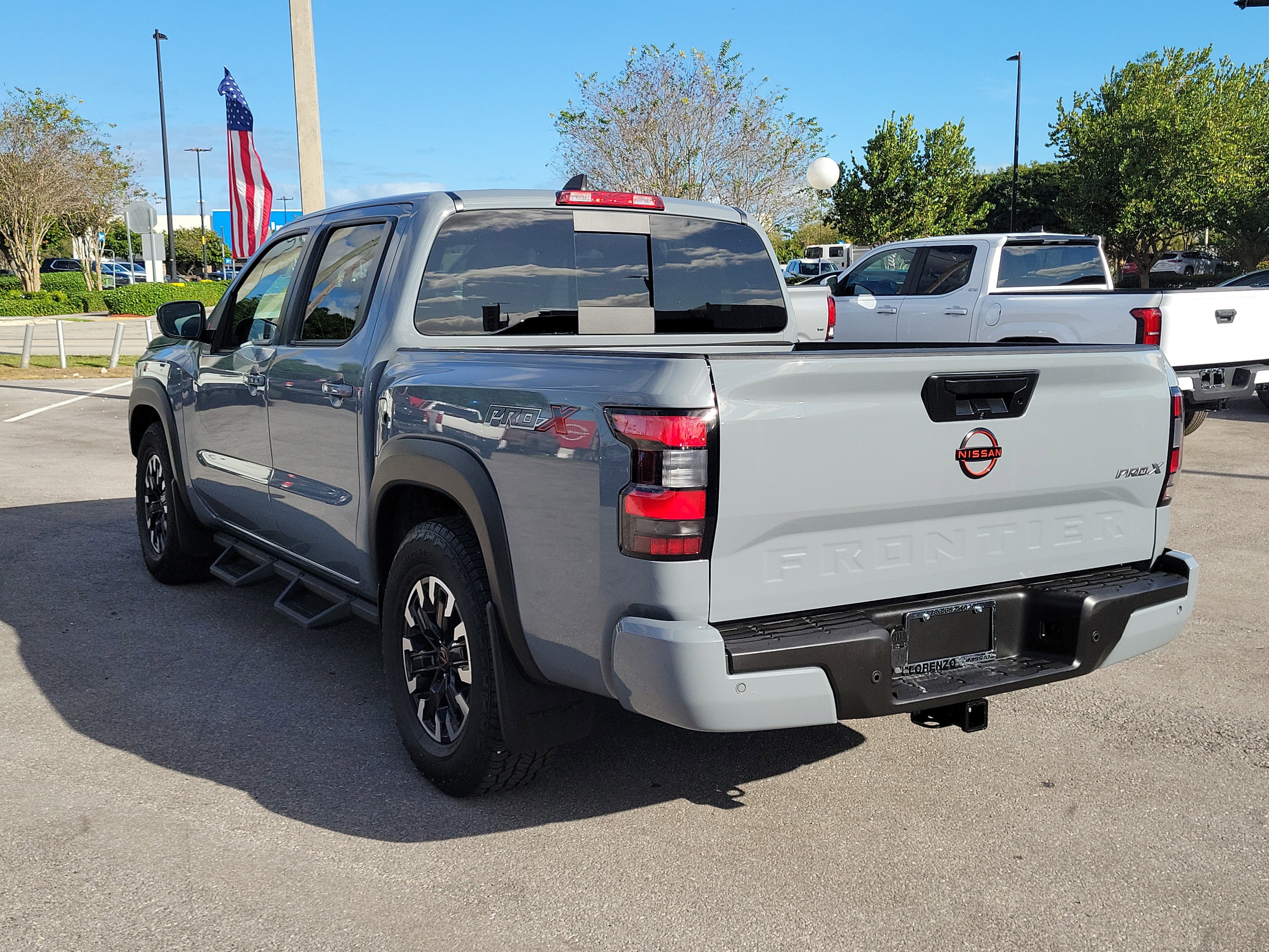 Certified 2023 Nissan Frontier Pro-X w/ Technology Package image 7