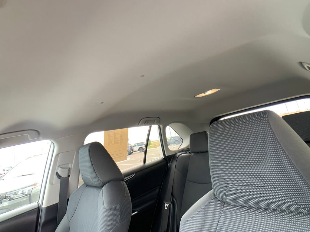 Used 2024 Toyota RAV4 LE image 21
