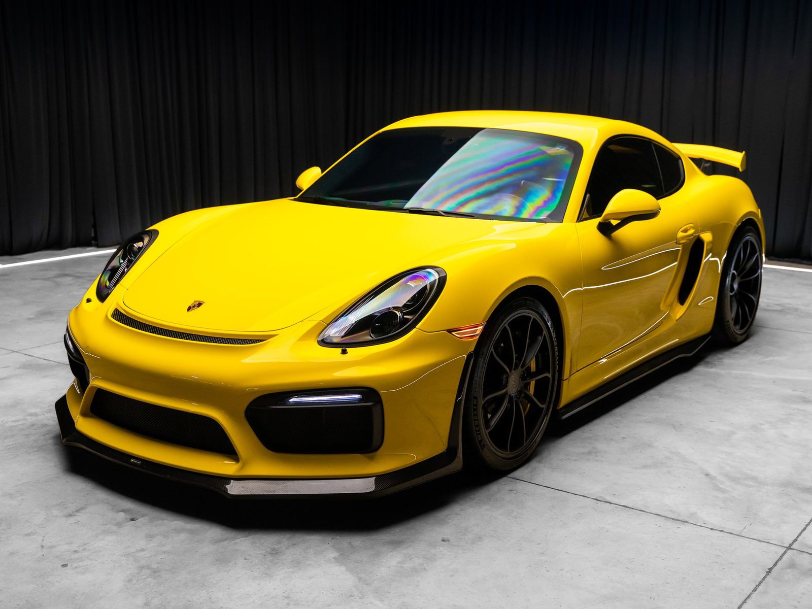 Used 2016 Porsche Cayman GT4 w/ Sport Chrono Package RWD image 25