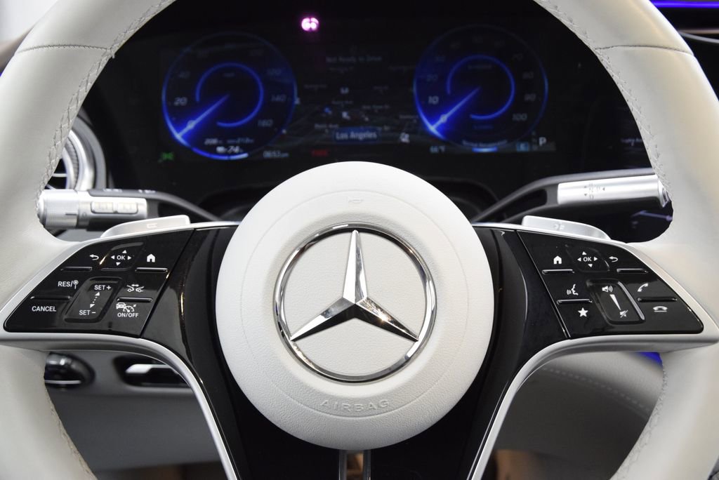 Certified 2023 Mercedes-Benz EQS 580 4MATIC SUV image 23