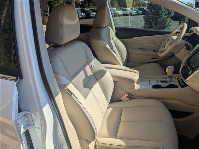 Used 2016 Nissan Murano Platinum AWD/4WD image 12