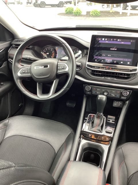 Certified 2022 Jeep Compass Trailhawk w/ Sun and Sound Group AWD/4WD image 12