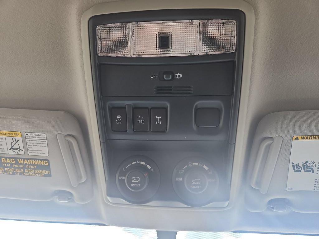 Used 2016 Toyota 4Runner Trail AWD/4WD image 41