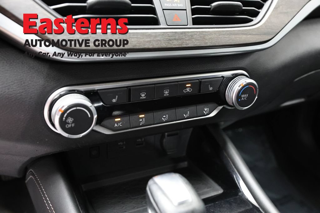 Used 2023 Nissan Altima 2.5 SV w/ SV Premium Package AWD/4WD image 20