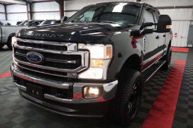 Used 2021 Ford F250 Lariat w/ Lariat Value Package AWD/4WD image 22