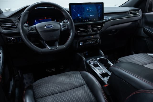 Used 2023 Ford Escape ST-Line w/ Tech Pack #1 FWD image 19