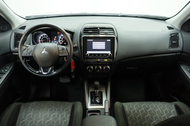 Used 2023 Mitsubishi Outlander Sport LE AWD/4WD image 24