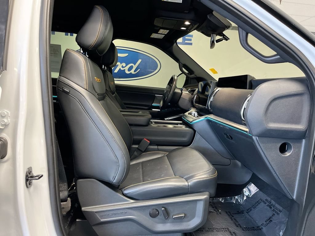 Used 2025 Ford Expedition Tremor AWD/4WD image 22