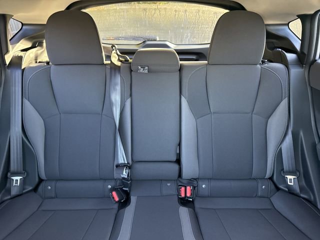 Used 2025 Subaru Crosstrek 2.0i Premium image 30