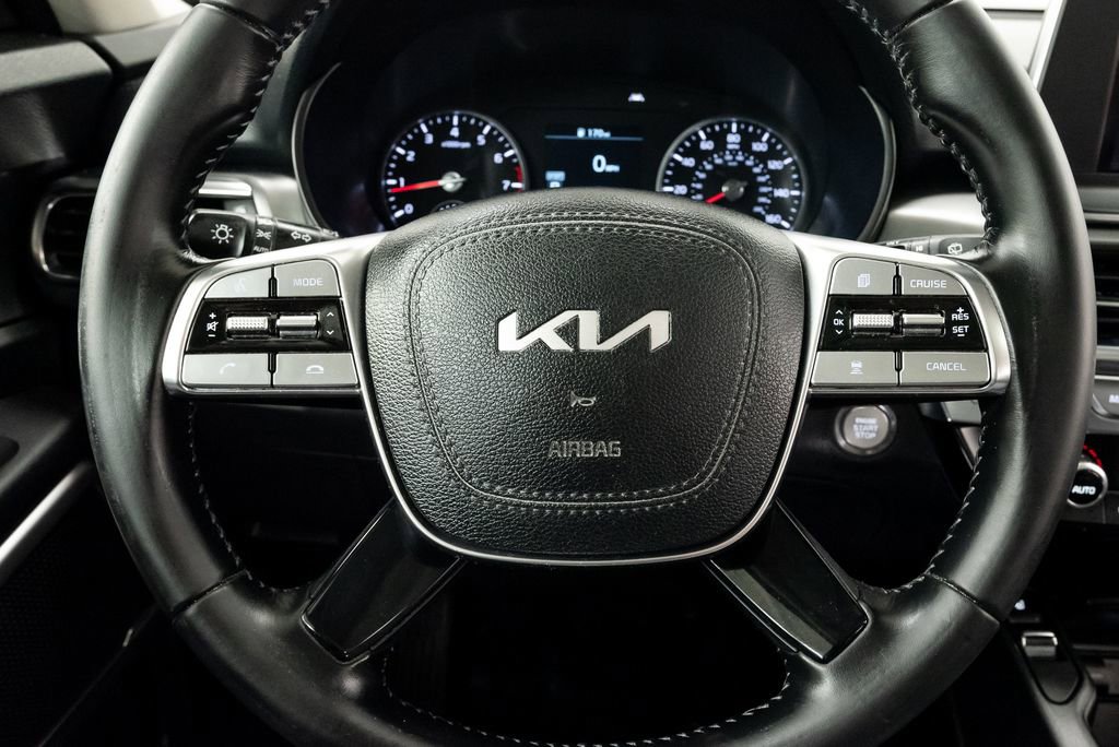 Used 2022 Kia Telluride S image 11
