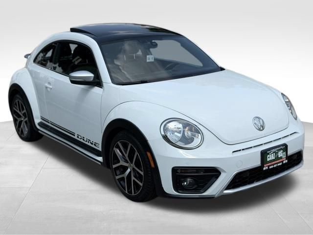 Used 2017 Volkswagen Beetle 1.8T Dune FWD image 3