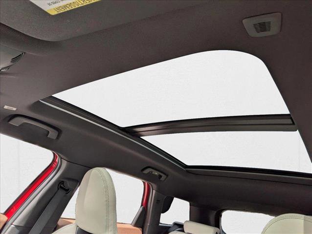 Used 2025 MINI Cooper Countryman S w/ Comfort Package Max image 17