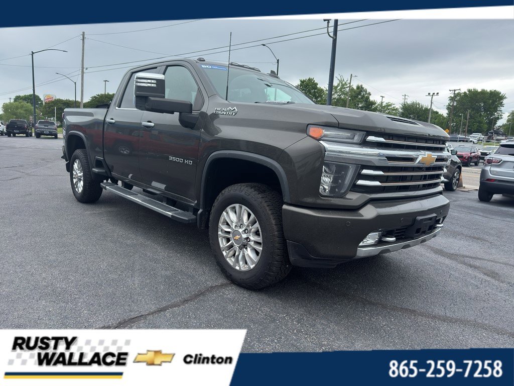 Used 2022 Chevrolet Silverado 3500 High Country w/ Technology Package AWD/4WD video 1