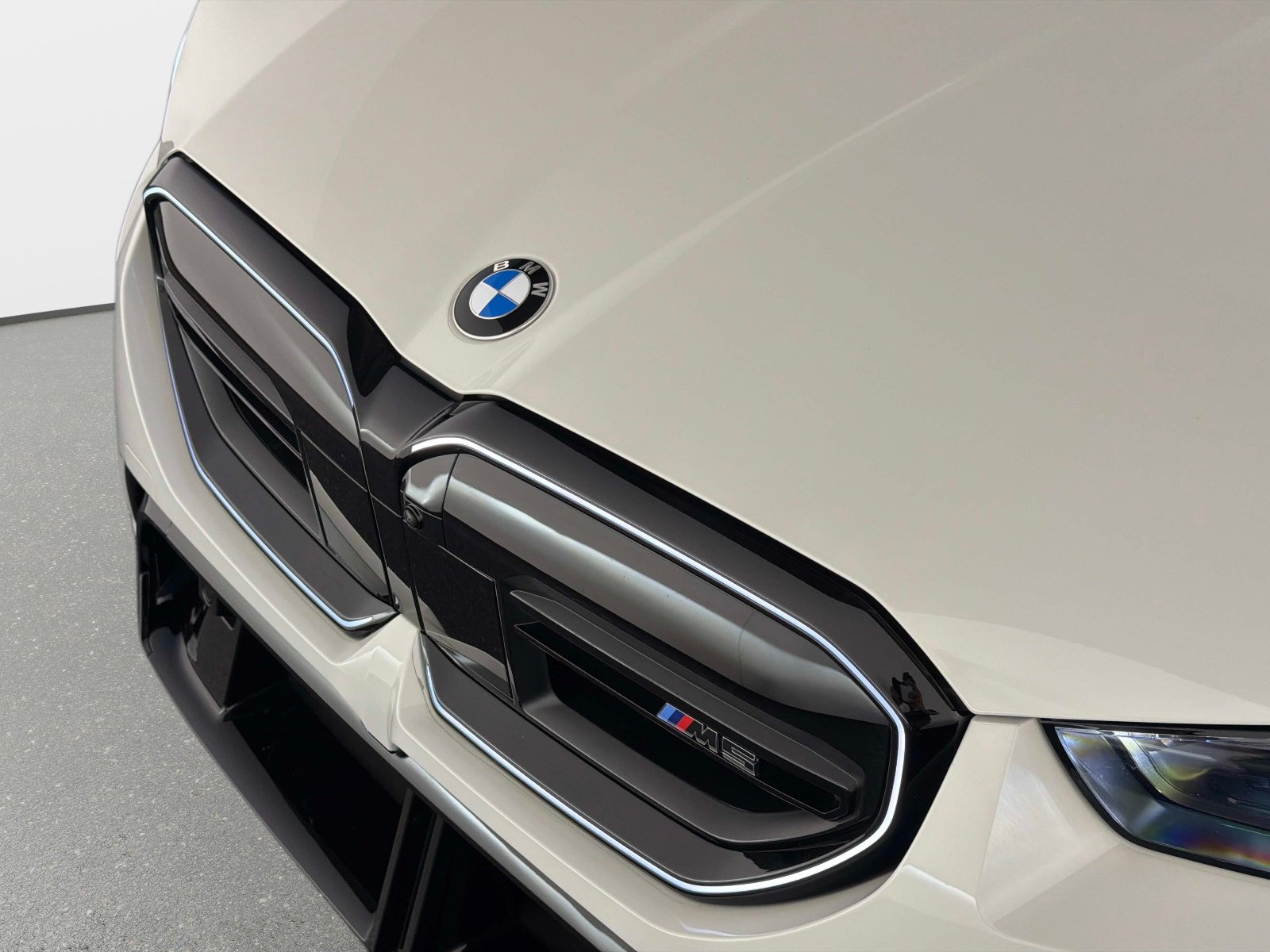 Used 2025 BMW M5 Touring AWD/4WD image 11