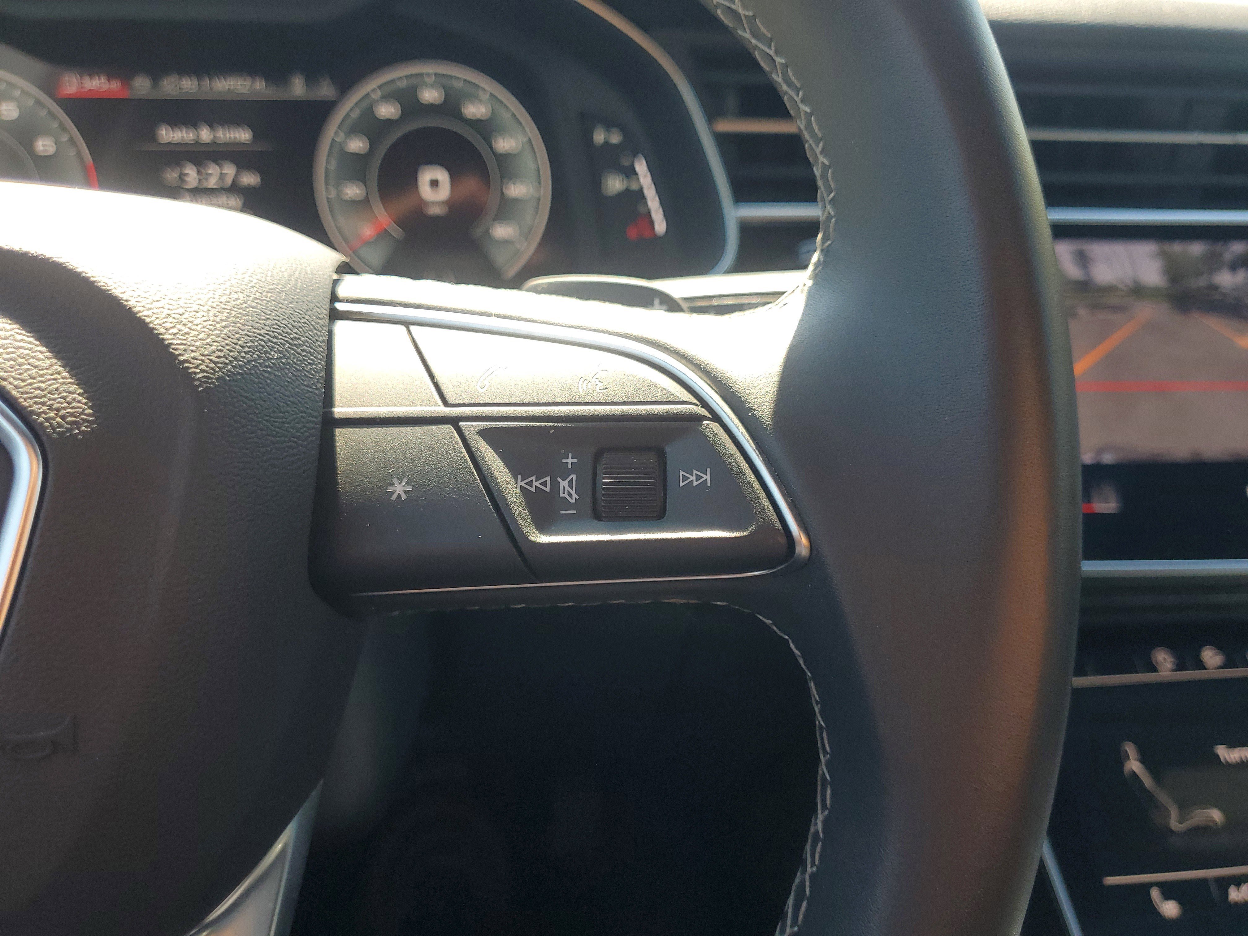 Used 2025 Audi Q7 3.0T Premium Plus AWD/4WD image 24