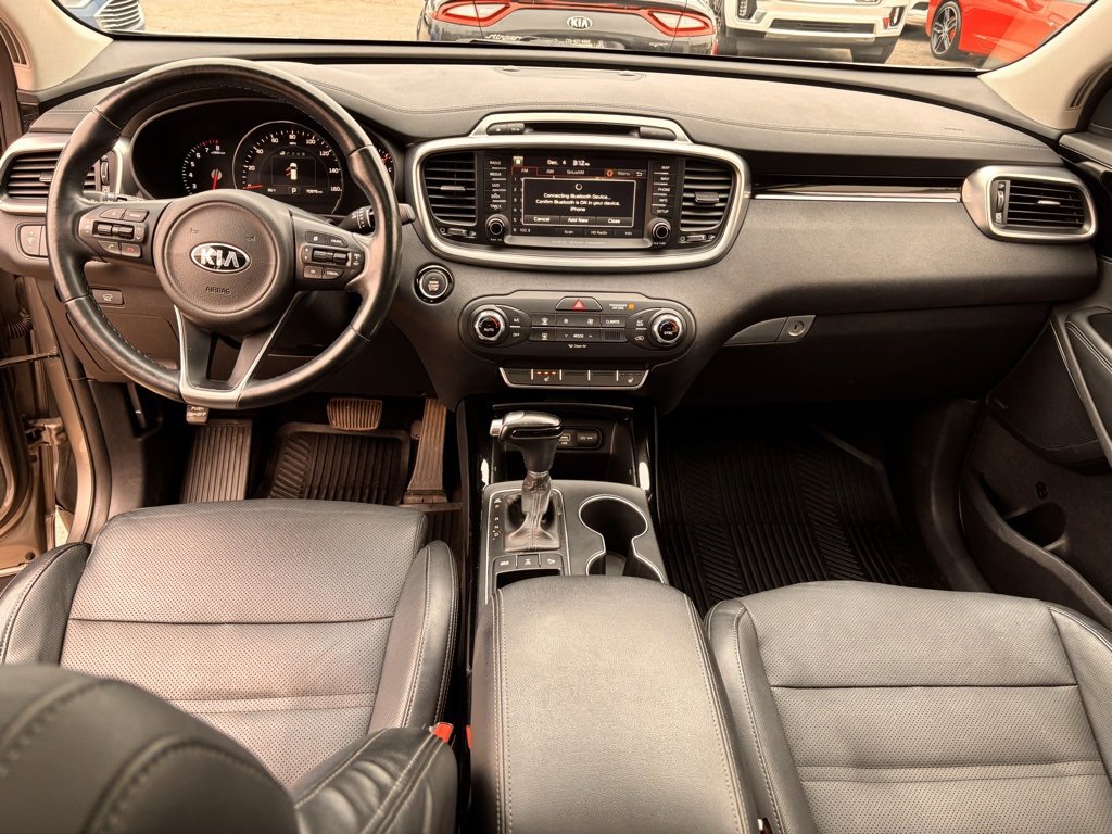 Used 2016 Kia Sorento SX image 8