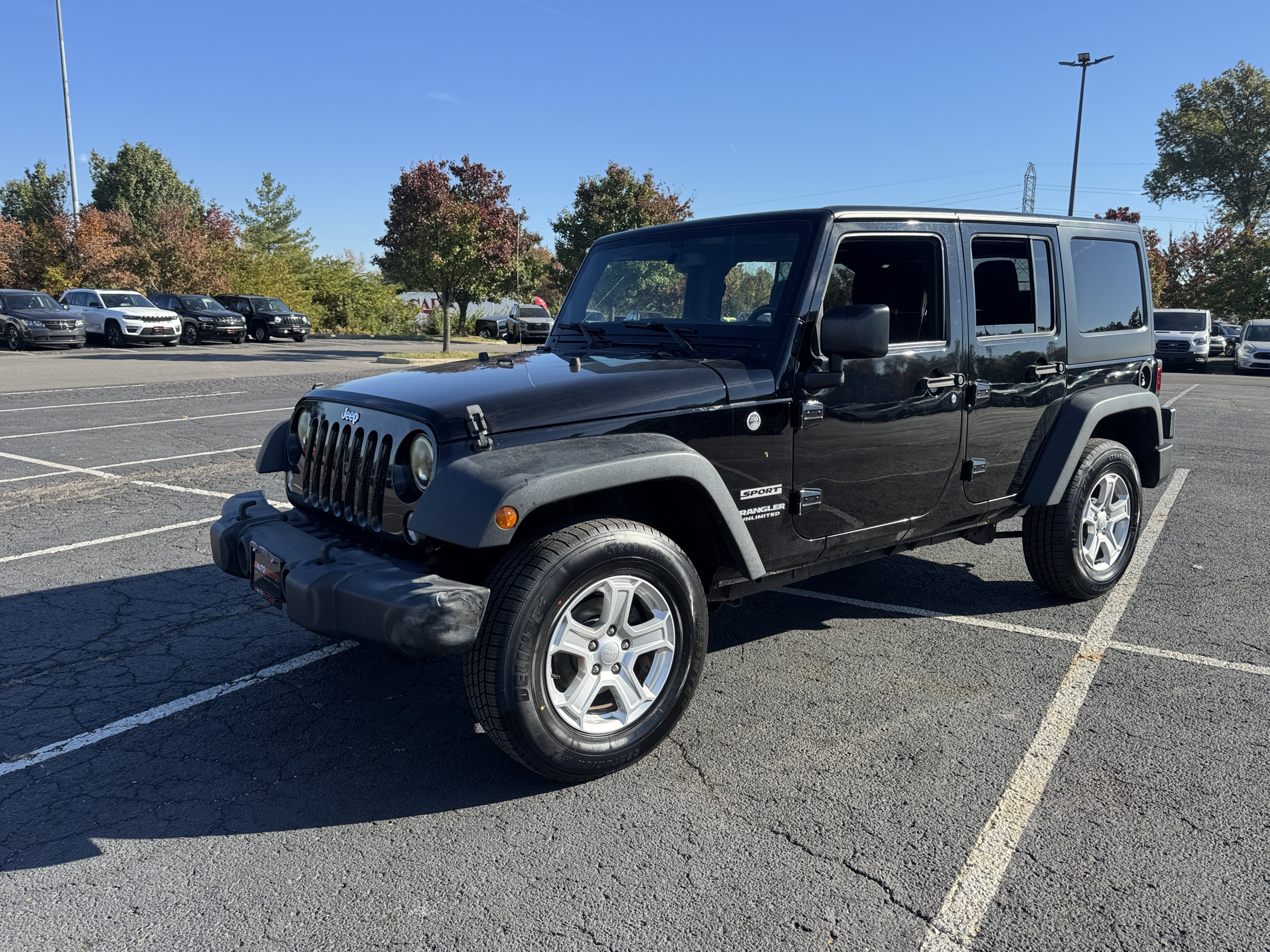 Used 2017 Jeep Wrangler Unlimited Sport w/ Quick Order Package 24S AWD/4WD image 4